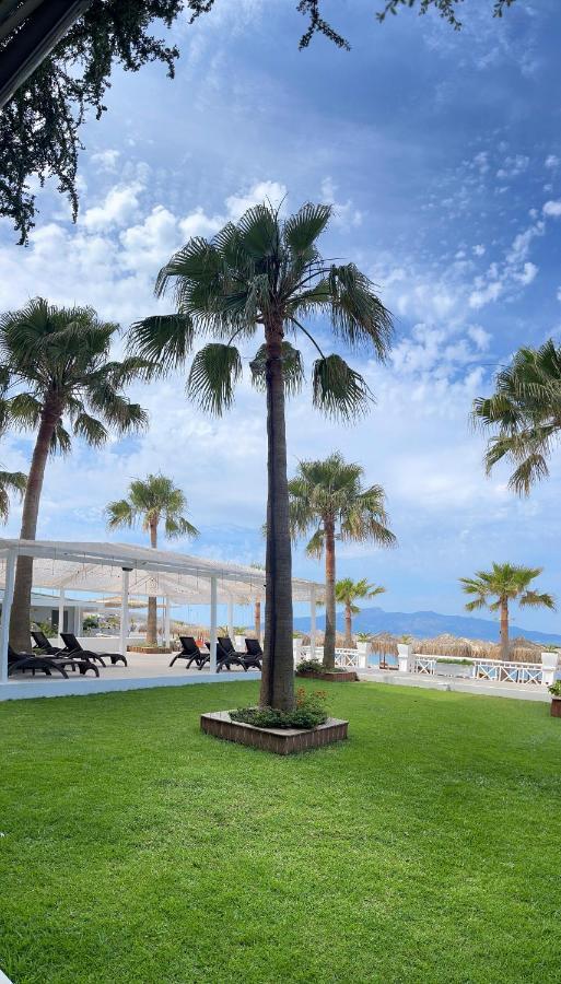 Residence Saranda International Luaran gambar